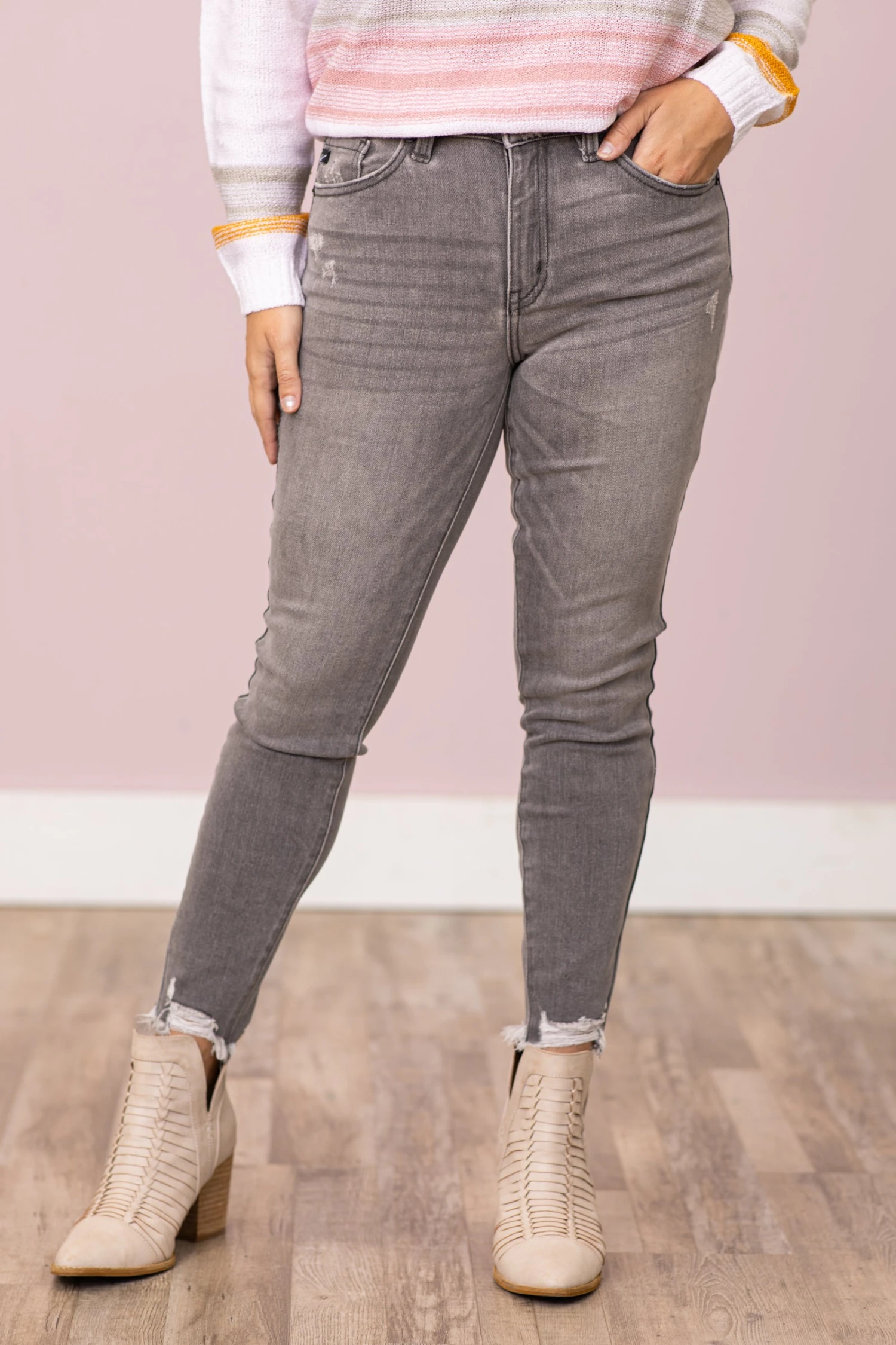 Kancan Grey Skinny Jeans With Distressed Hem - Image 2