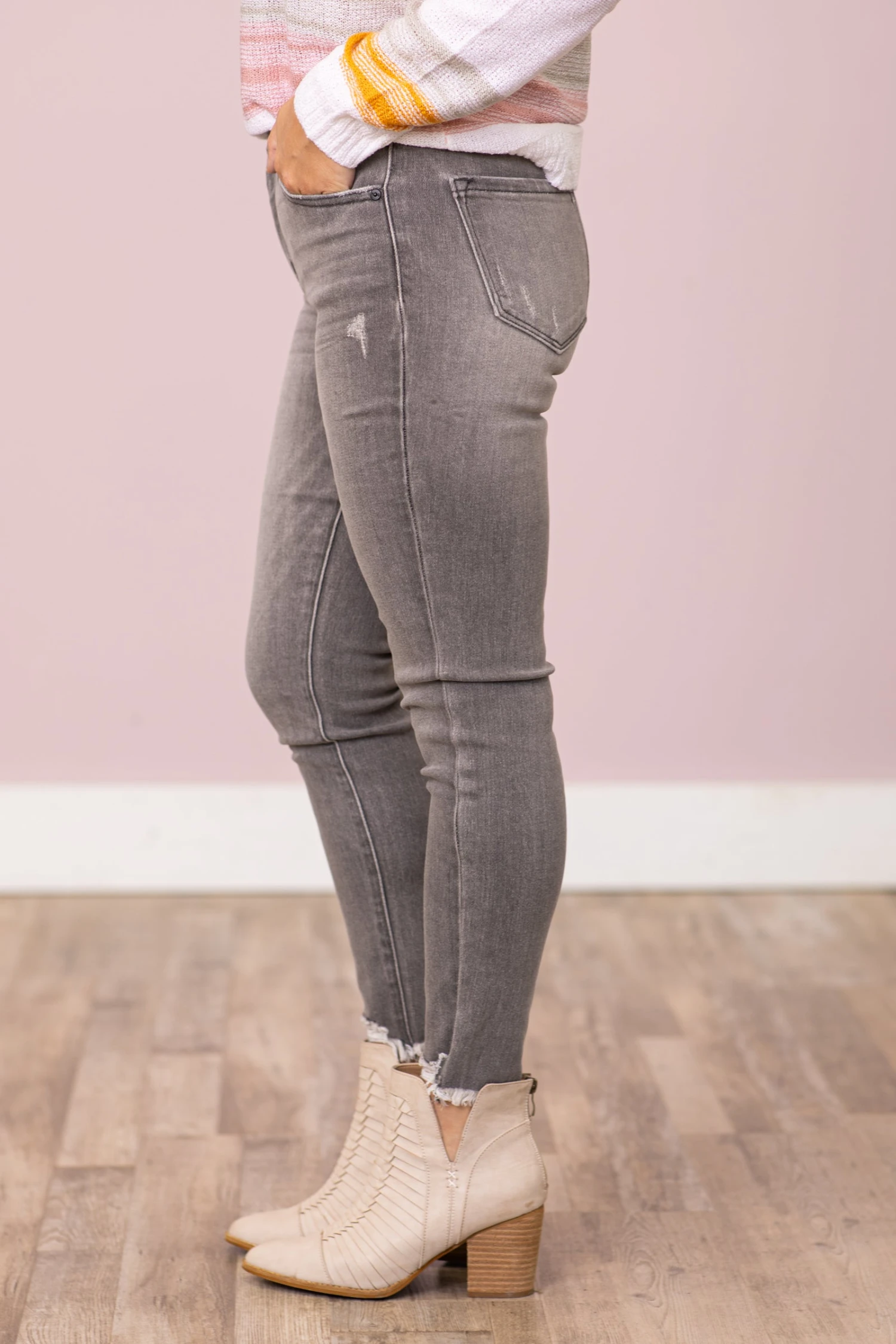 Kancan Grey Skinny Jeans With Distressed Hem - Image 3