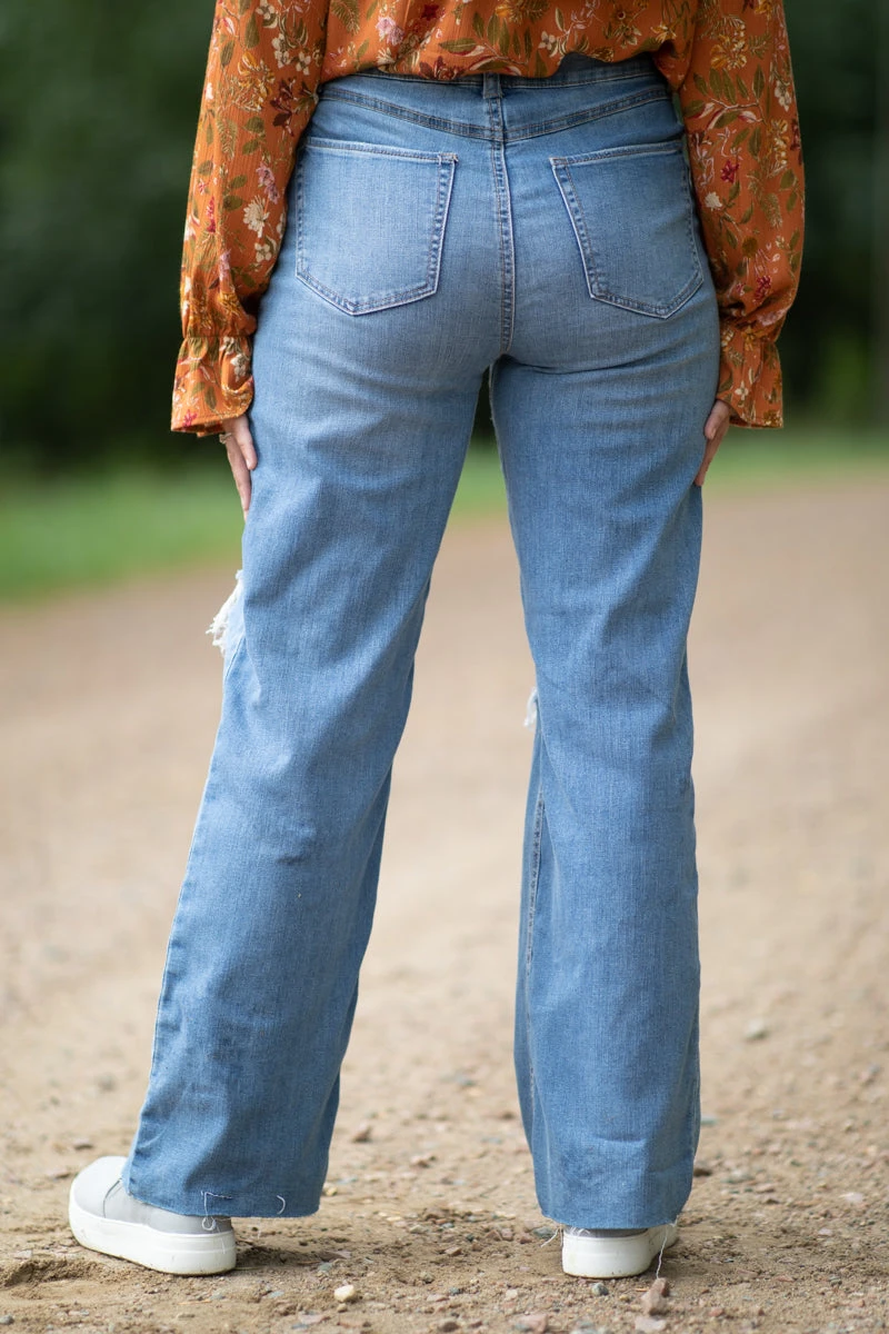 Medium Wash Distressed Knee Wide Leg Jeans - Image 3