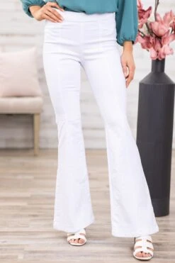 Cello White Pull On Front Seam Flare Jeans