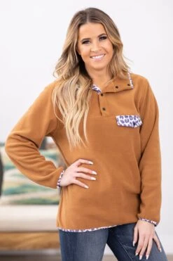Terra Cotta Contrast Trim 1/4 Snap Pullover